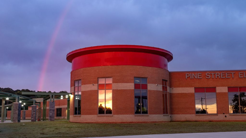 Pine Street Elementary School
